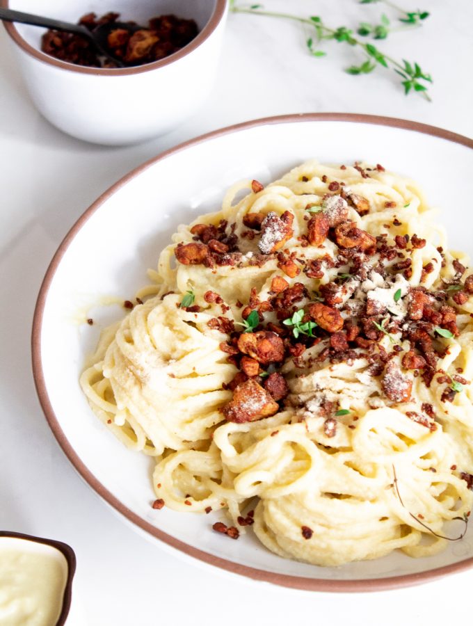 creamy zucchini pasta with tofu bacon